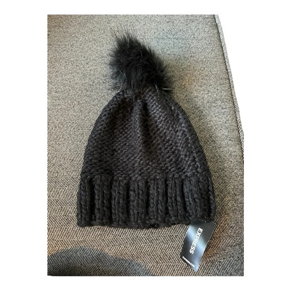 Knit Express Beanie - Picture 2 of 6
